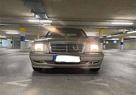 Mercedes-Benz 180