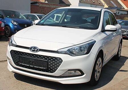 Hyundai i20 blue 1.2 Classic