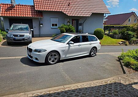 BMW 525d 525 xDrive Touring Sport-Aut.