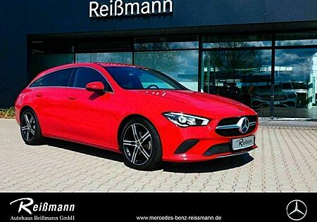 Mercedes-Benz CLA 180 Shooting Brake