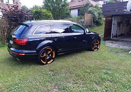 Audi Q7 3.0 TDI DPF quattro tiptronic
