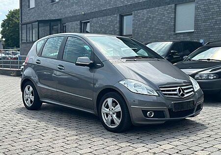 Mercedes-Benz A 160 Sitzheizung*Navi*Automatik*Allwetter*