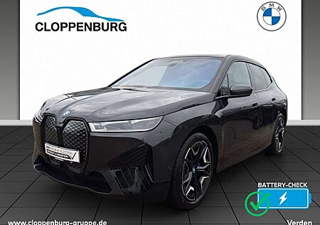 BMW iX M60 Head-Up+AHK+StKlima+Navi+Luft+Pano+360°