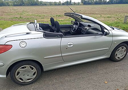 Peugeot 206 CC HDi FAP 110 JBL
