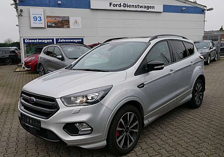 Ford Kuga ST-Line 4x4 Pano Bi-Xenon AHK