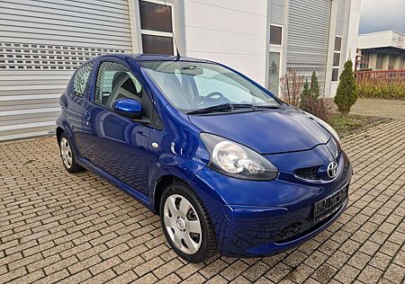 Toyota Aygo Blue TÜV Klima Service Neu