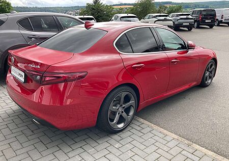 Alfa Romeo Giulia 2.0 Turbo 16V AT8 Super