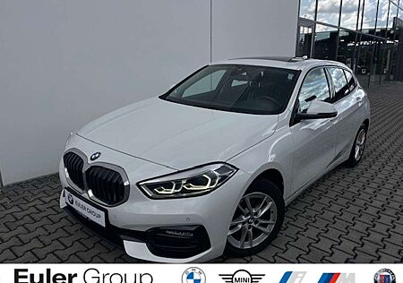 BMW 118 iA 5-Türer Sport Line HUD El. Panodach Panorama Na