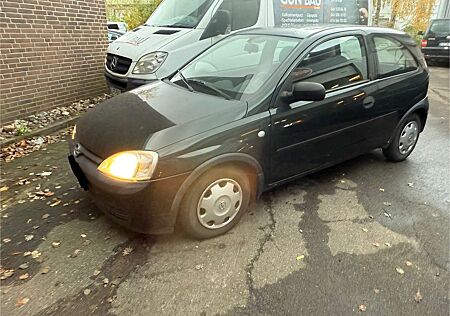 Opel Corsa 16V Edition 2000
