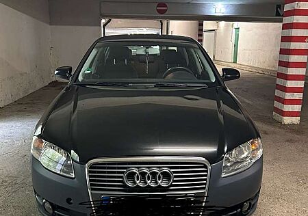 Audi A4 1.6