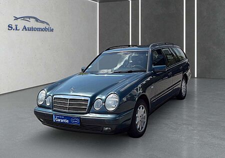 Mercedes-Benz E 240 CLASSIC Automatik Wagen Nr 099