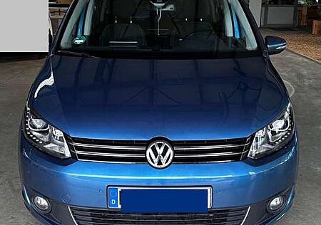 VW Touran Volkswagen 2.0 TDI DPF Cup