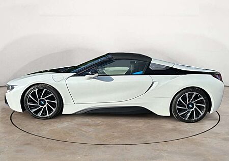 BMW i8 Roadster + Laser + NP=175220 + 8xbereift + 1a