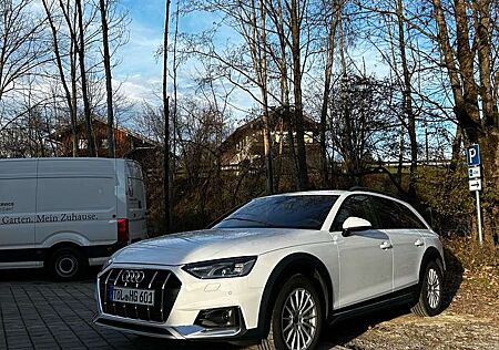 Audi A4 Allroad 45 TFSI S tronic quattro -