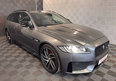 Jaguar XF 30d*SPORTBRAKE S*BLACK PACK-MERIDIAN-R.KAM