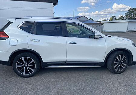 Nissan X-Trail Tekna 4x4