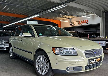 Volvo V50 Kombi 2.4*AUT.*LPG*KLIMA*AHK*TEMPOMAT*TOP*