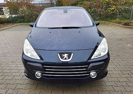 Peugeot 307 110 OXYGO,TÜV NEU 10/2026,Zahnriemen NEU