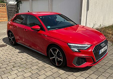 Audi A3 Sportback 35 TFSI Sportback S tronic line