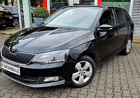 Skoda Fabia Combi Style Automatik PDC Xeno Navi ACC