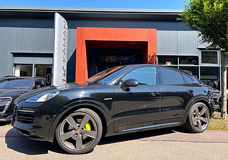 Porsche Cayenne Coupe E-Hyb PLAT. Ed. SPORT DESIGN! 22"A