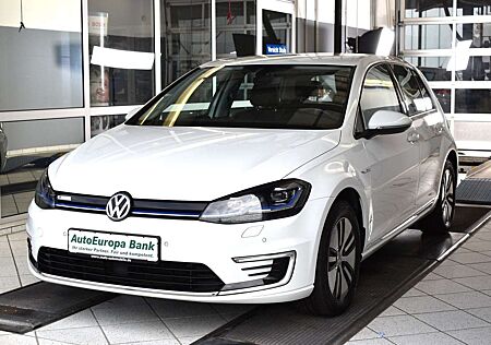 VW Golf Volkswagen VII e- Digital ACC*LED*SHZ*PDC*Navi