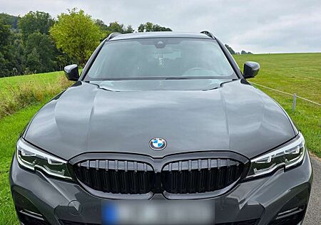 BMW 330 gebraucht kaufen BMW 330e 330 Touring Aut. M Sport AHK