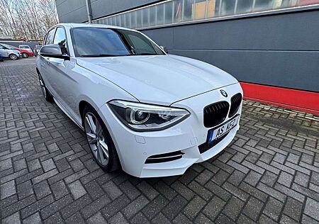 BMW 135 Baureihe 1 Lim. xDrive NAVI XENON ALU´S AUT