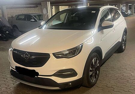 Opel Grandland X 1.2 Start/Stop Business Elegance