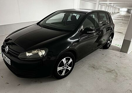 VW Golf Volkswagen 1.4 TSI Trendline