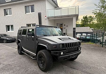 Hummer H2 *Black-Edition*