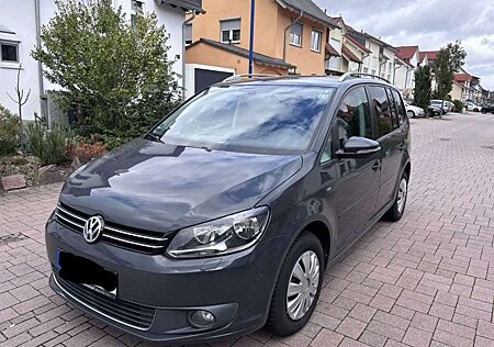 VW Touran Volkswagen 1.2 TSI BlueMotion Technology Comfortline
