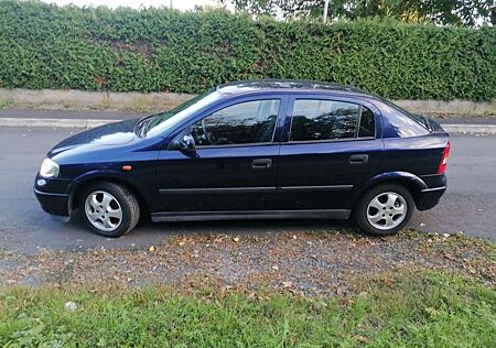 Opel Astra 1.6.Autom. Comfort.Klima.Alus.TÜ.10.27..1Hand