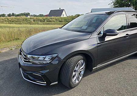 VW Passat Variant Volkswagen GTE 1,4 TSI DSG, LED, Navi, AHK, Blindspot