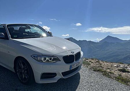BMW 235 M235i Cabrio Sport-Aut.