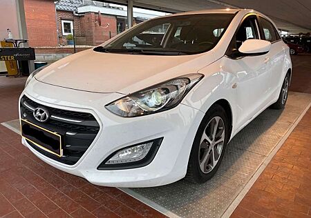 Hyundai i30 blue Trend 1,4*Klima*Temp*Garantie*Insp*EUR6