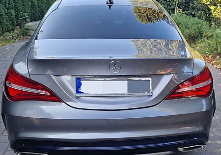 Mercedes-Benz CLA 200 CLA UrbanStyle Edition
