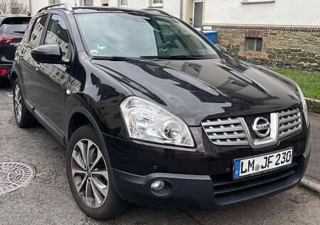 Nissan Qashqai 2.0 lounge