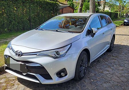 Toyota Avensis Touring Sports 1.8 Business Edition