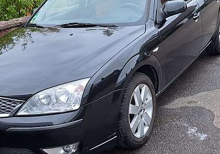 Ford Mondeo Turnier 2.0 TDCi Titanium
