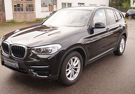 BMW X3 Baureihe xDrive 20 d LED NAVI PDC