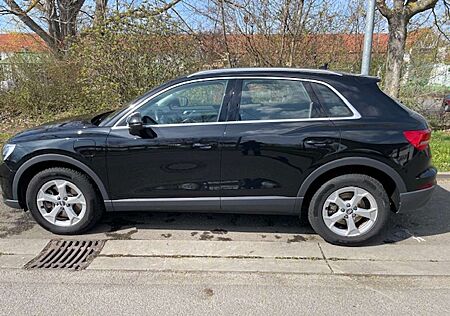 Audi Q3 45 TFSIe S tronic
