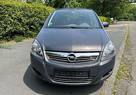 Opel Zafira Family Plus