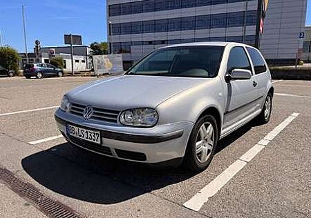 VW Golf Volkswagen 1.6 Automatik Edition