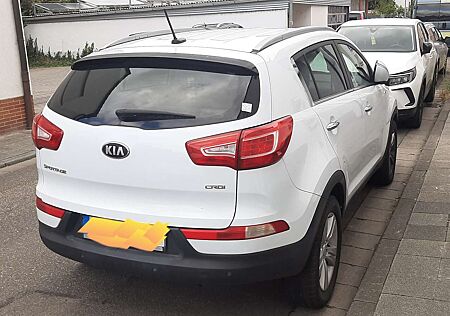 Kia Sportage 2.0 CRDi 2WD Attract