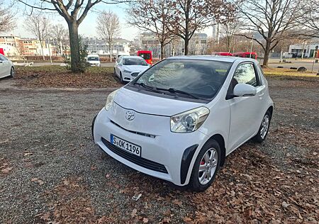 Toyota iQ Basis...Top Sparsames Fahrzeug