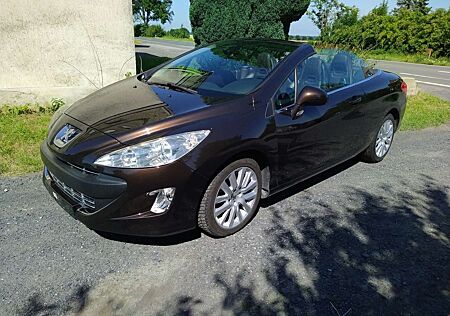 Peugeot 308 CC 120 VTi Premium klima leder alu 17" pdc tüv7/26