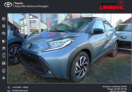 Toyota Aygo (X) Air Teamplayer