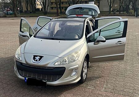 Peugeot 308 120 VTi AutomatikSport Plus