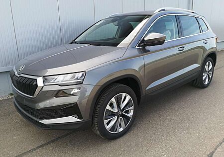 Skoda Karoq 2.0 TDI Selection DSG 4x4 GV5 AHK 18 Ladeb